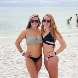 Meet your Posher, Ella